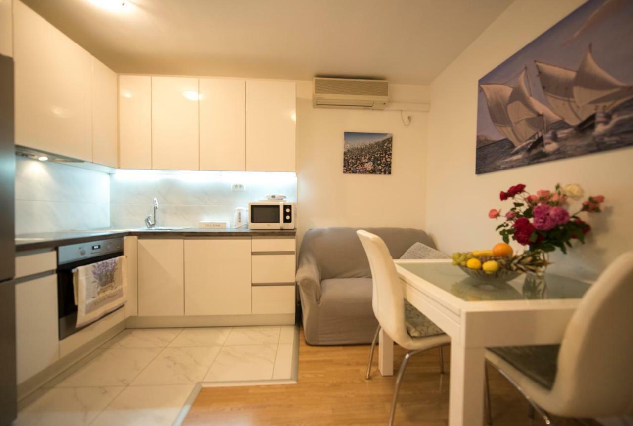Apartment Pax Split Buitenkant foto